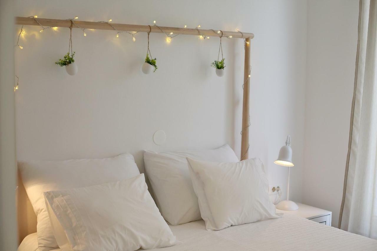 L Apartment