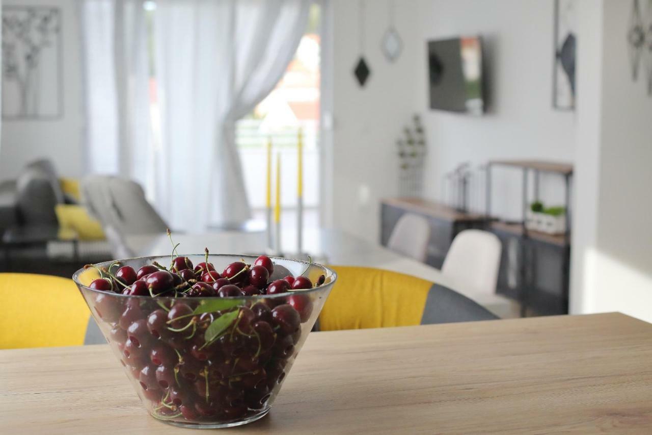 Apartment L